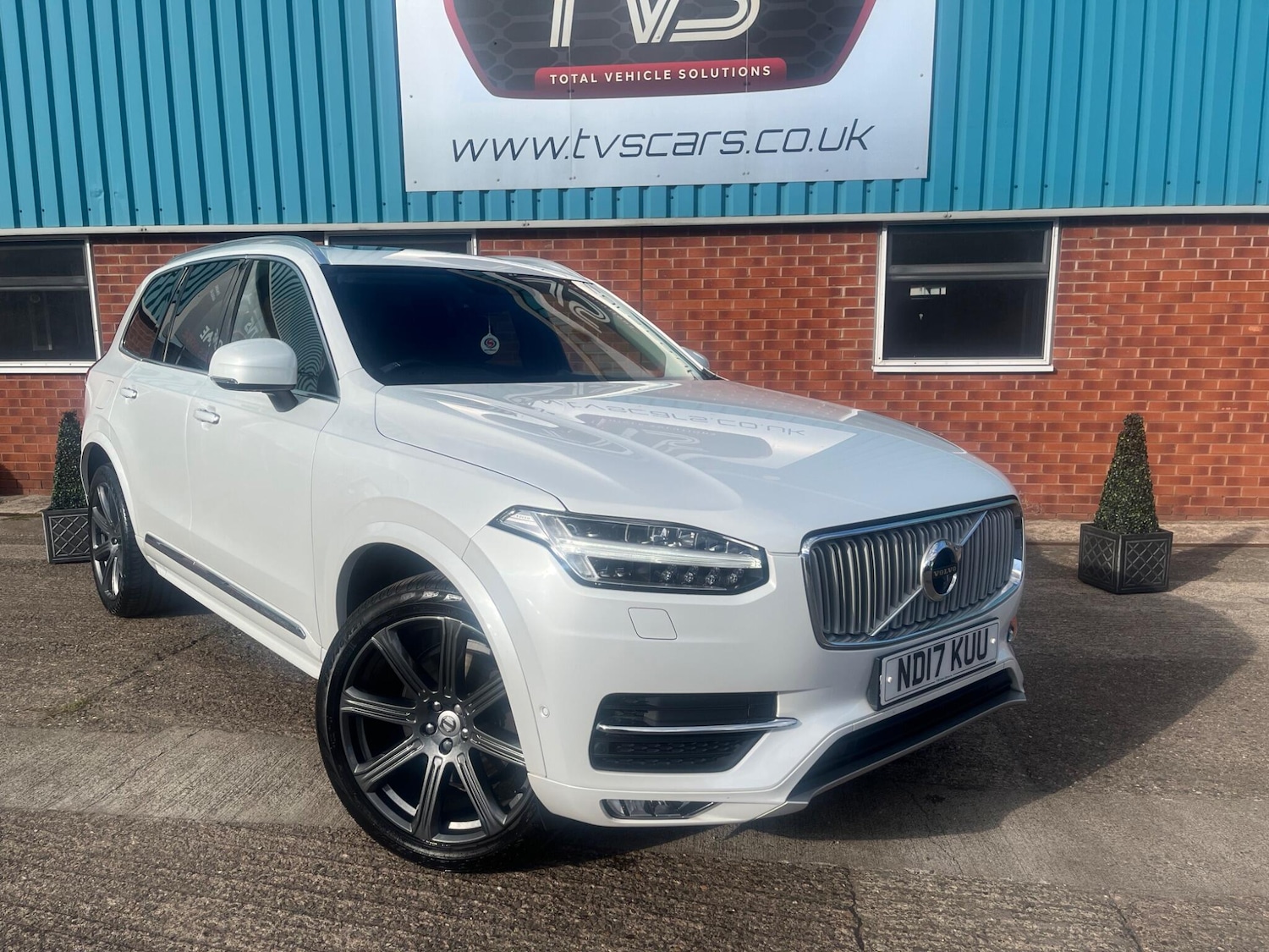 Used Volvo XC90 2017 for sale - 76073100: Photo 2