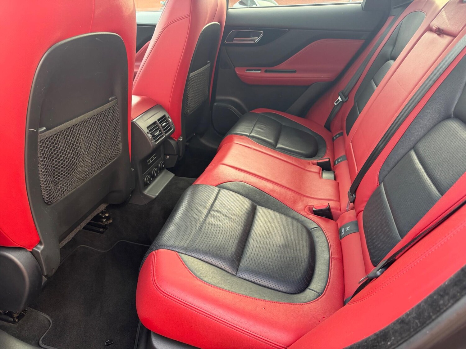 Used Jaguar F-Pace for sale - 77824404: Photo 12