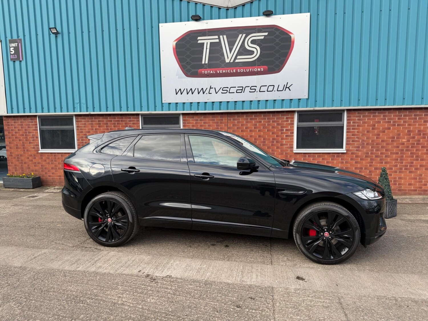 Used Jaguar F-Pace for sale - 77824404: Photo 26