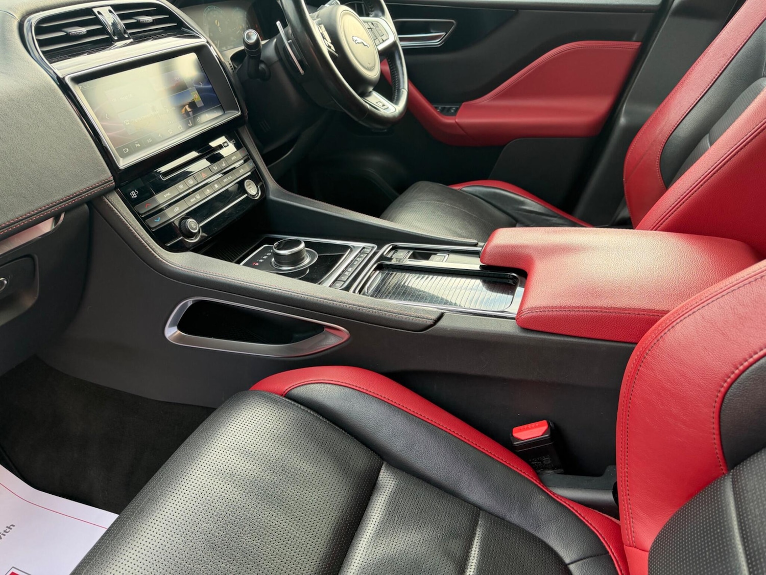 Used Jaguar F-Pace for sale - 77824404: Photo 9