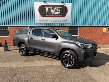 Used Toyota Hilux 2020 for sale - 79602056: Photo