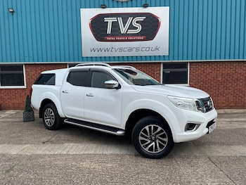 Used Nissan Navara 2016 for sale - 75351348: Photo