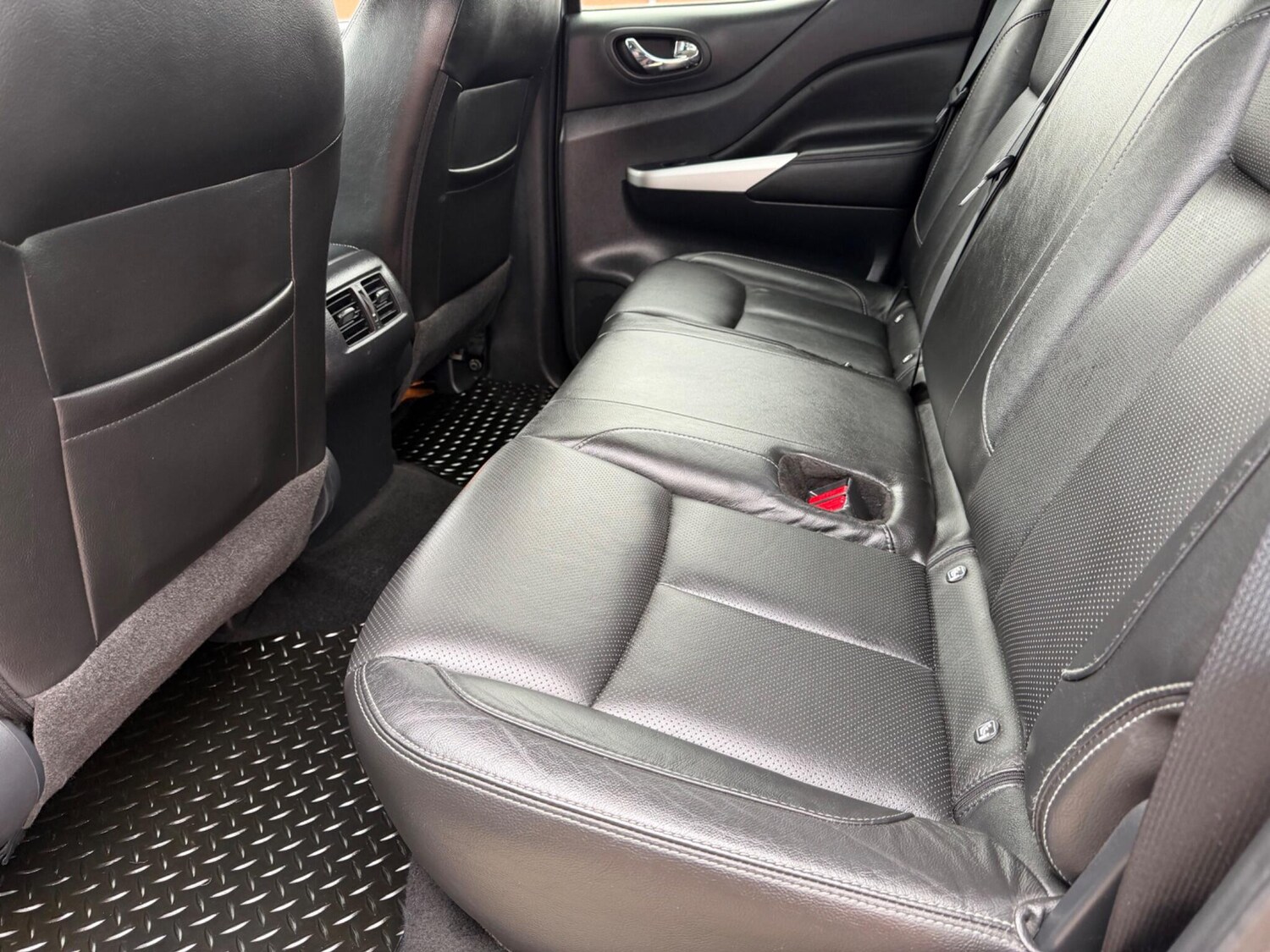 Used Nissan Navara for sale - 77969568: Photo 12