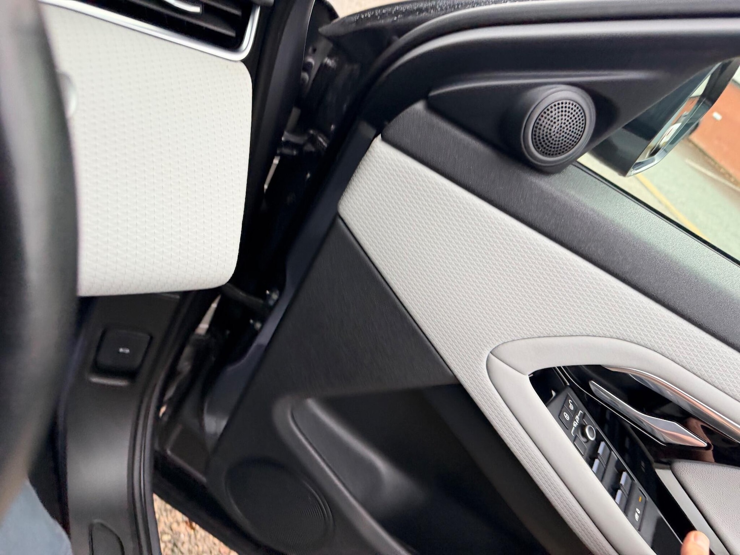 Used Land Rover Range Rover Evoque 2020 for sale - 76952322: Photo 26