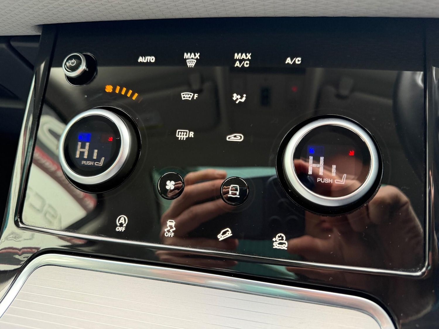 Used Land Rover Range Rover Evoque 2020 for sale - 76952322: Photo 30