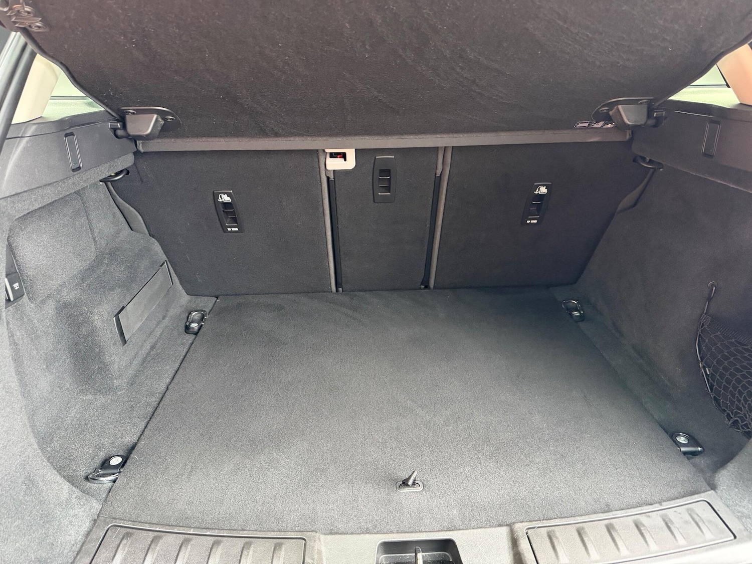 Used Land Rover Range Rover Evoque 2020 for sale - 76952322: Photo 32