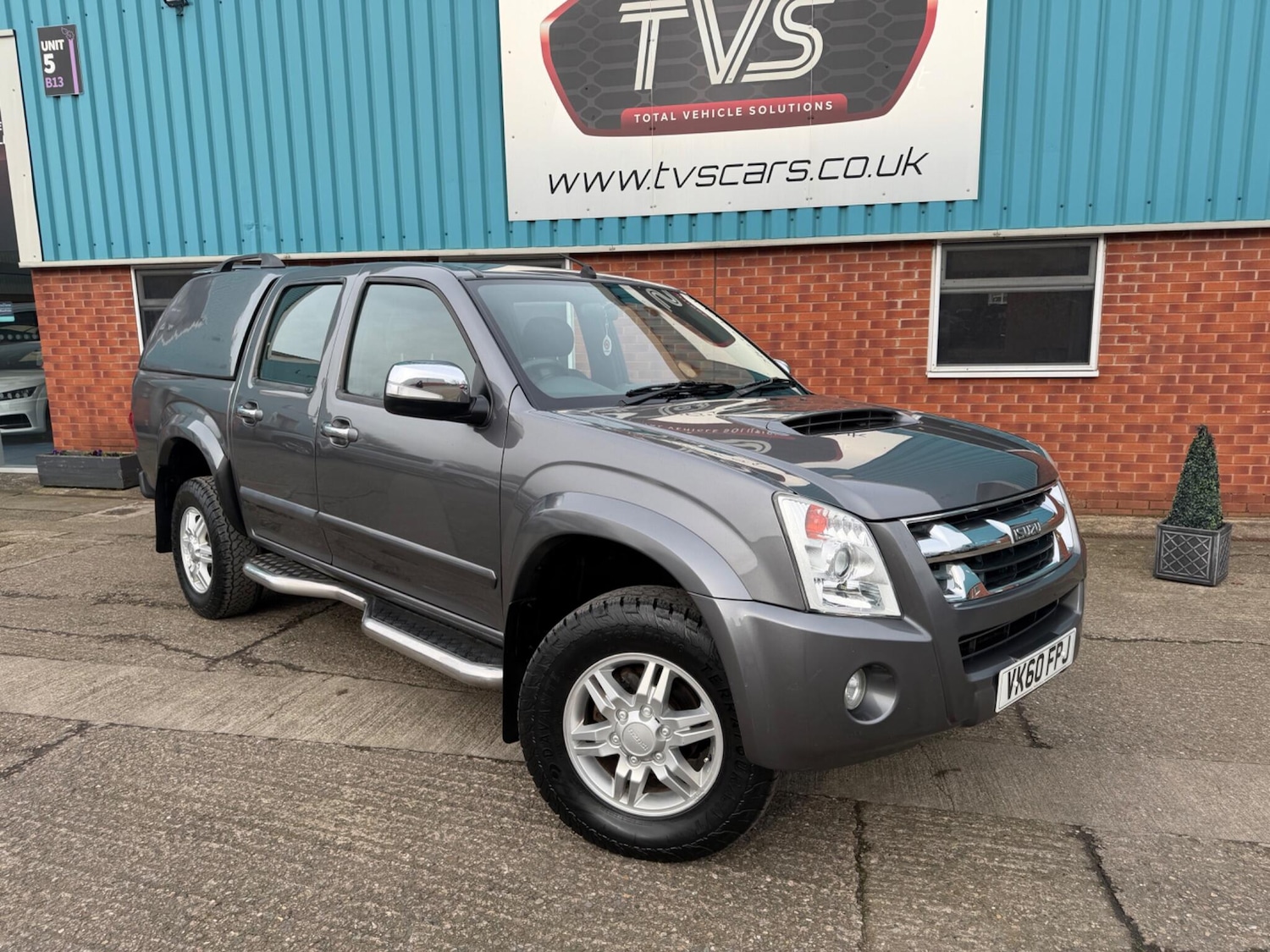 Used Isuzu Rodeo 2010 for sale - 77585861: Photo 2