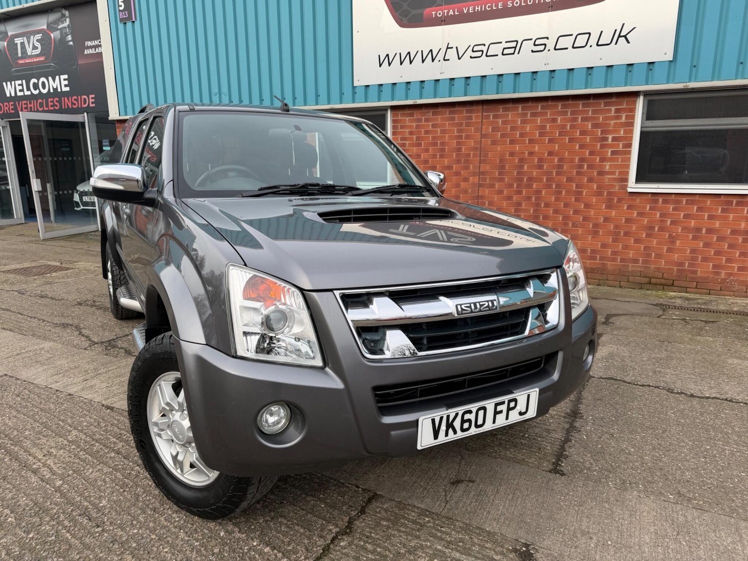 Used Isuzu Rodeo 2010 for sale - 77585861: Photo 3