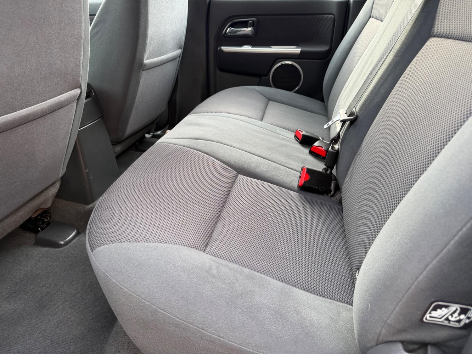 Used Isuzu Rodeo 2010 for sale - 77585861: Photo 9