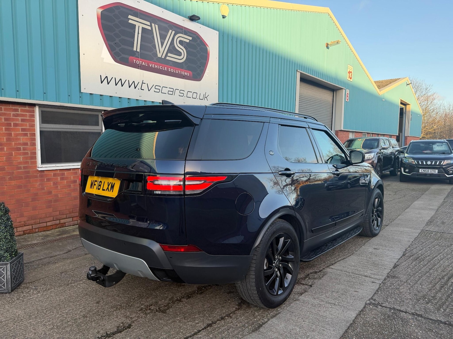 Used Land Rover Discovery 2018 for sale - 77017039: Photo 25