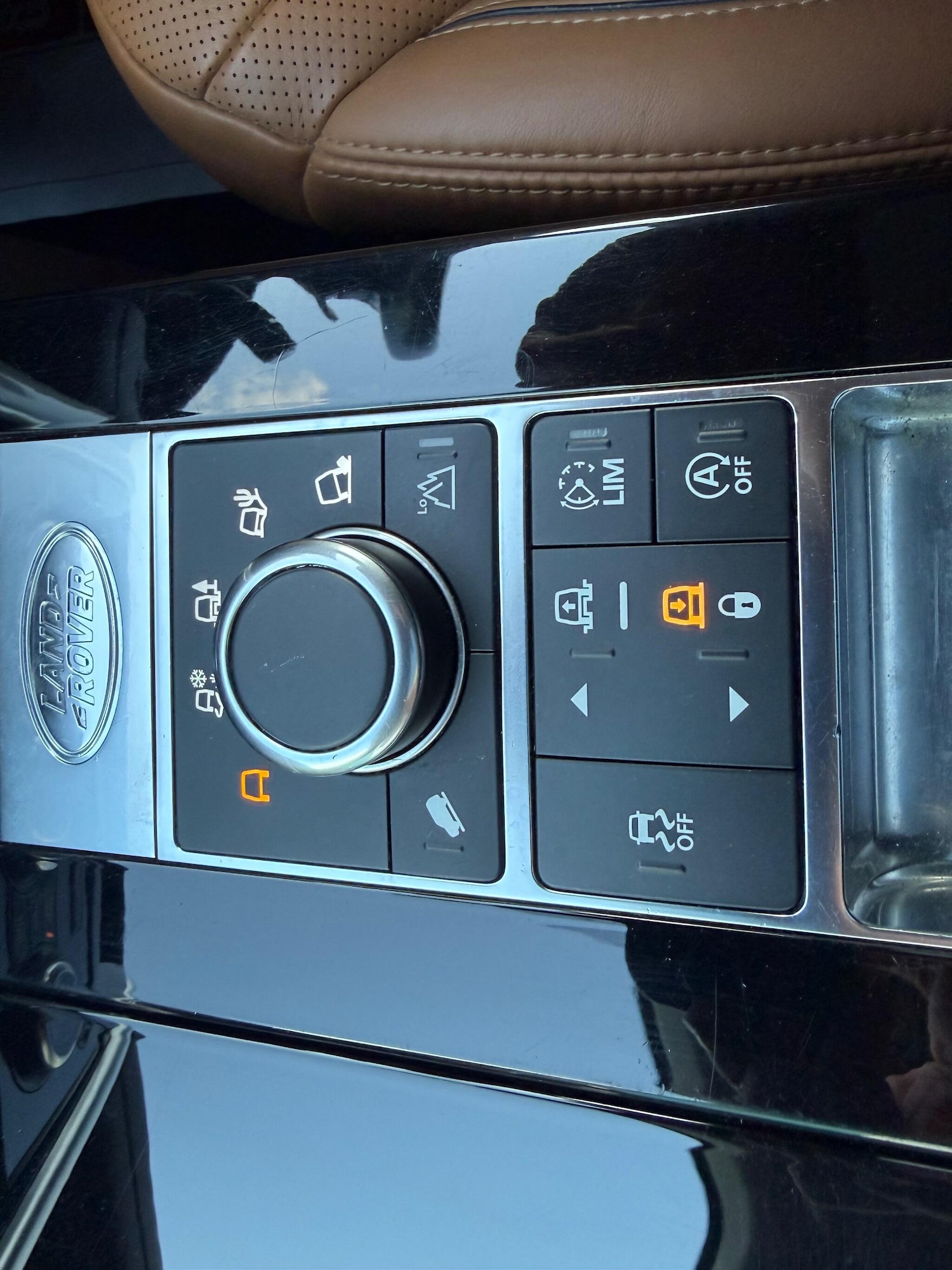 Used Land Rover Discovery 2018 for sale - 77017039: Photo 28