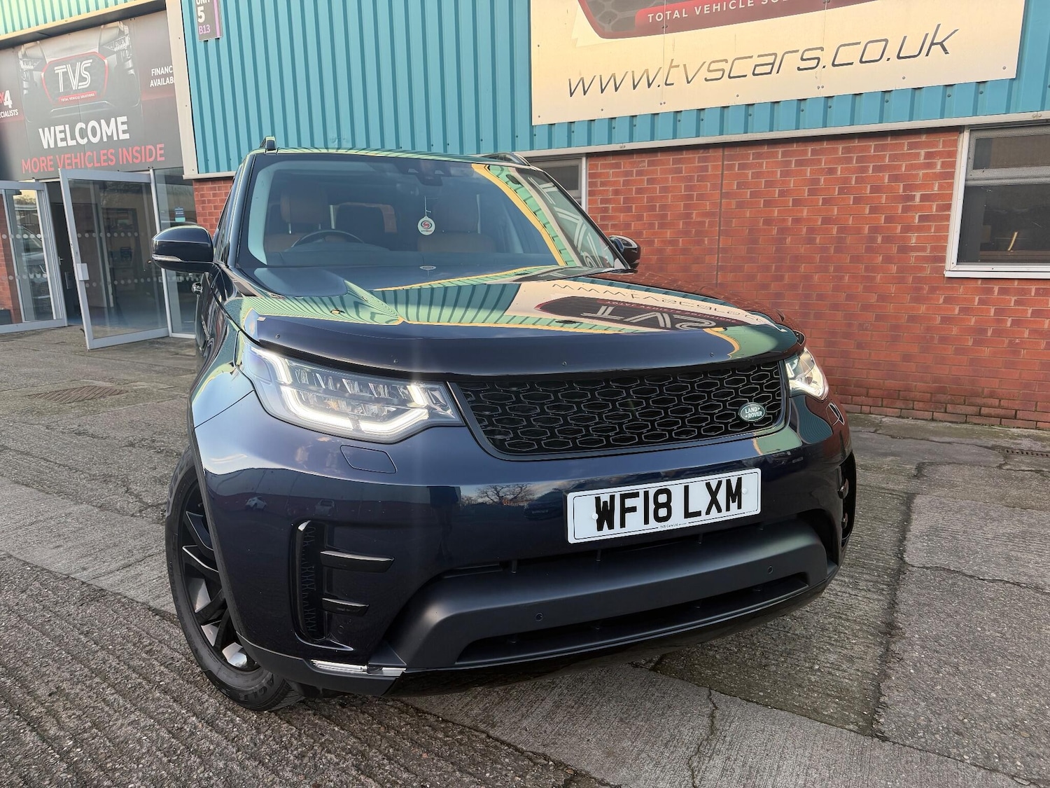 Used Land Rover Discovery 2018 for sale - 77017039: Photo 3