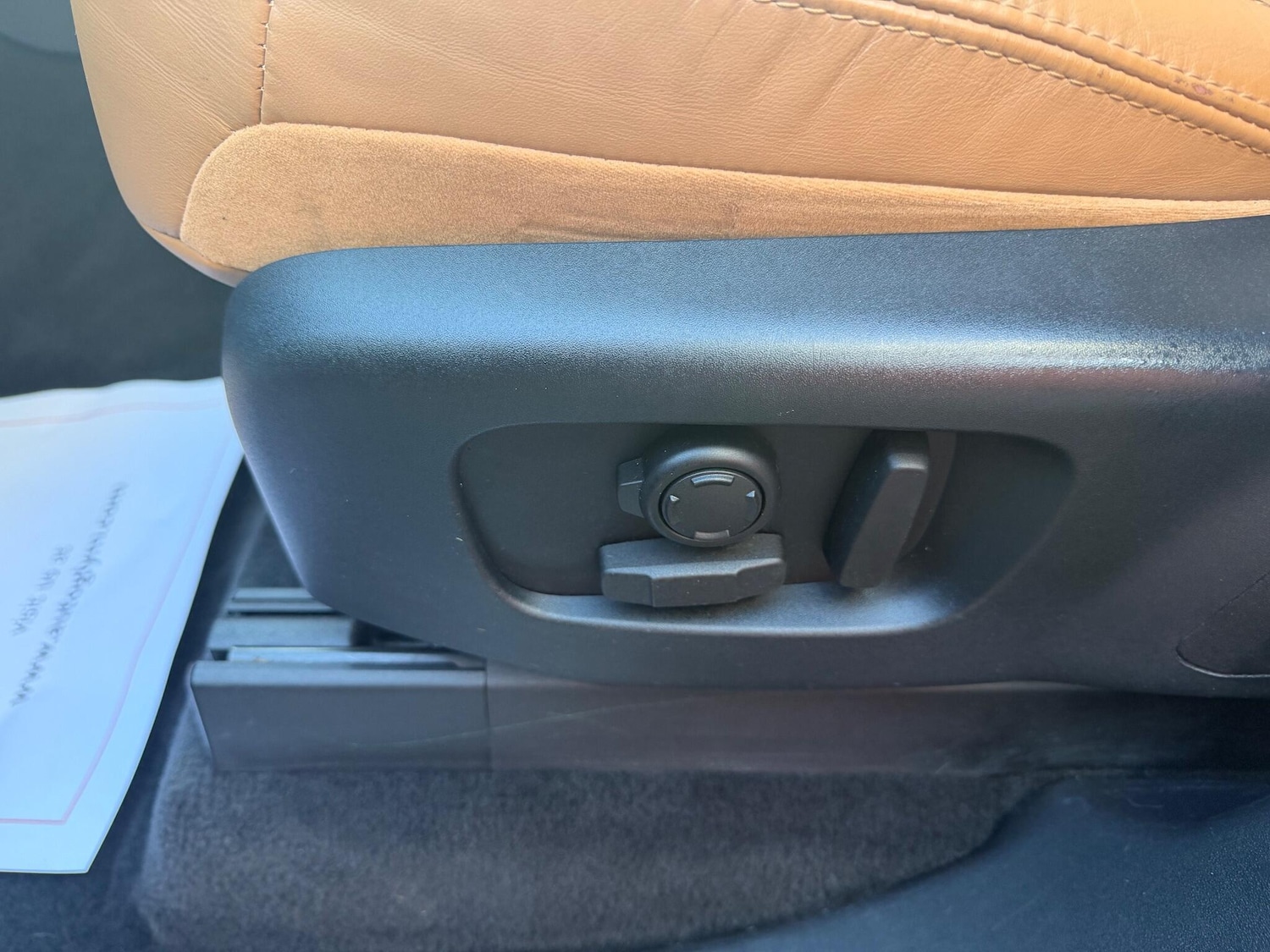 Used Land Rover Discovery 2018 for sale - 77017039: Photo 32