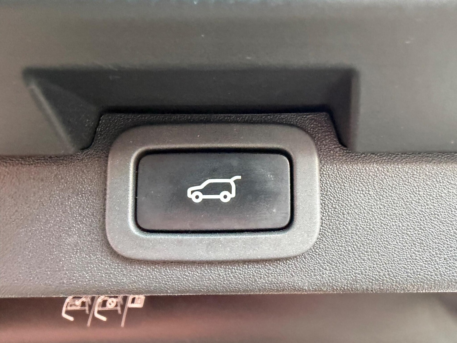 Used Land Rover Discovery 2018 for sale - 77017039: Photo 34