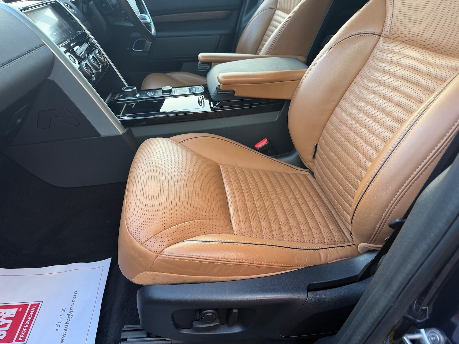 Used Land Rover Discovery 2018 for sale - 77017039: Photo 8