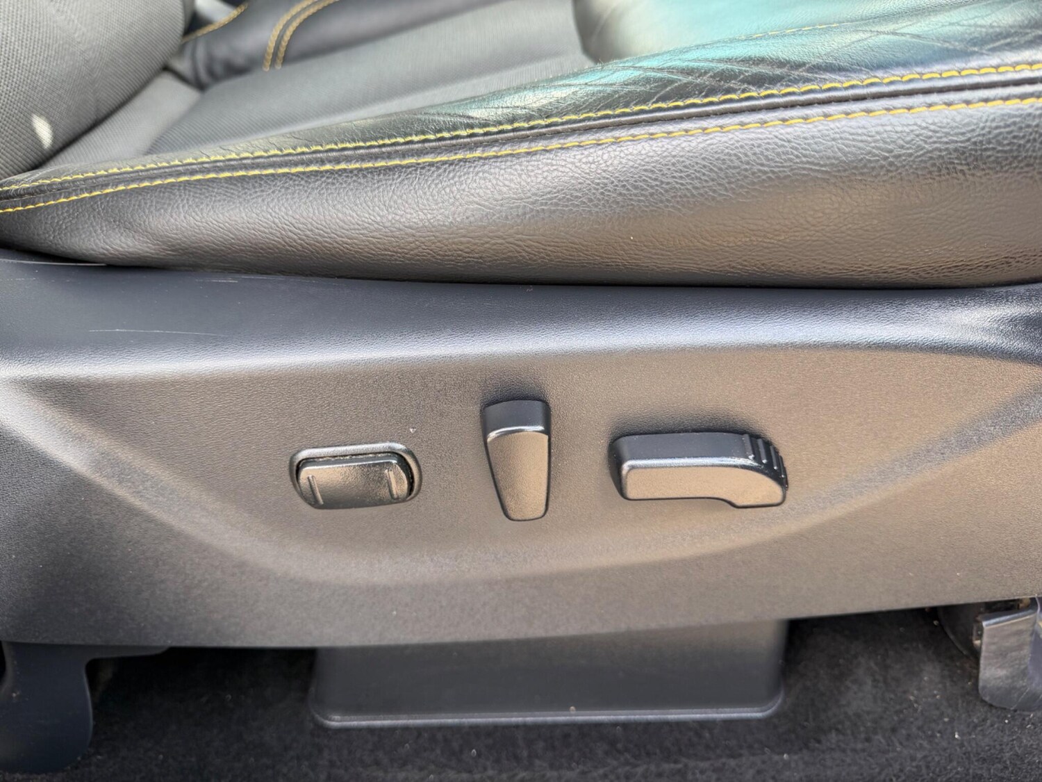 Used Nissan Navara 2019 for sale - 78071897: Photo 29