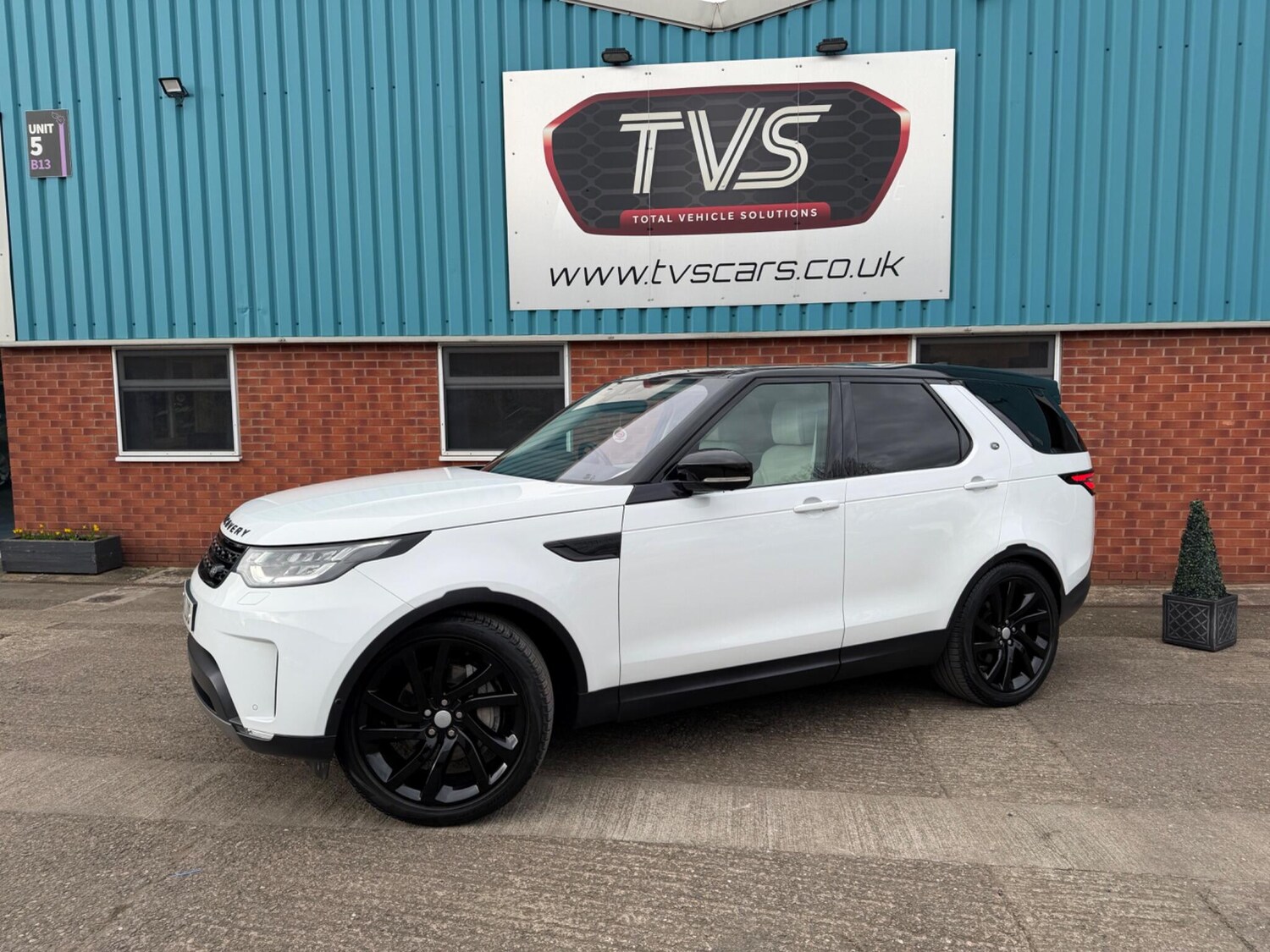 Used Land Rover Discovery for sale - 77823860: Photo 23