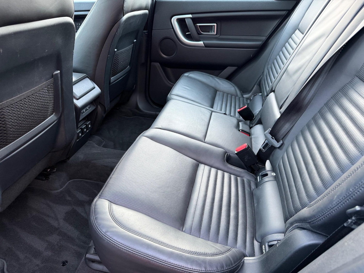 Used Land Rover Discovery Sport 2018 for sale - 76925947: Photo 13