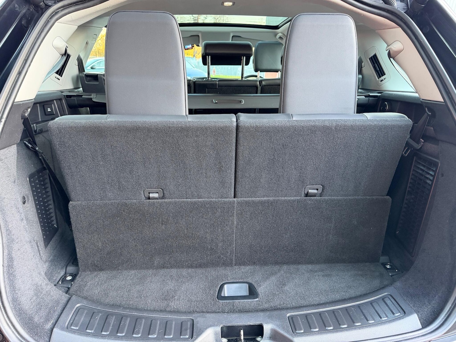 Used Land Rover Discovery Sport 2018 for sale - 76925947: Photo 14