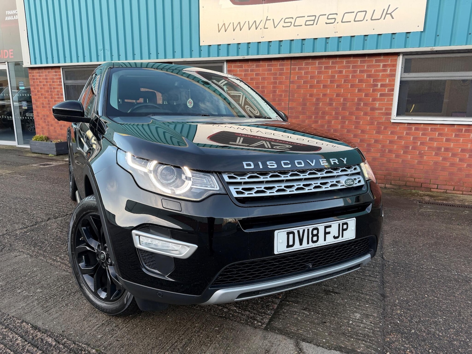 Used Land Rover Discovery Sport 2018 for sale - 76925947: Photo 3