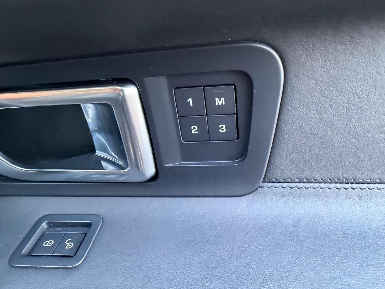 Used Land Rover Discovery Sport 2018 for sale - 76925947: Photo 34