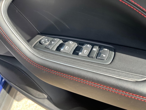 Used Maserati Levante 2017 for sale - 75257788: Photo 32
