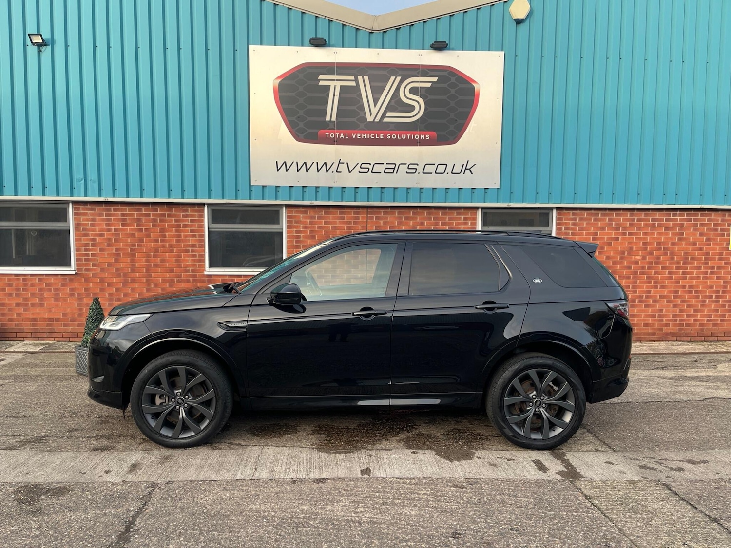 Used Land Rover Discovery Sport for sale - 76484785: Photo 16