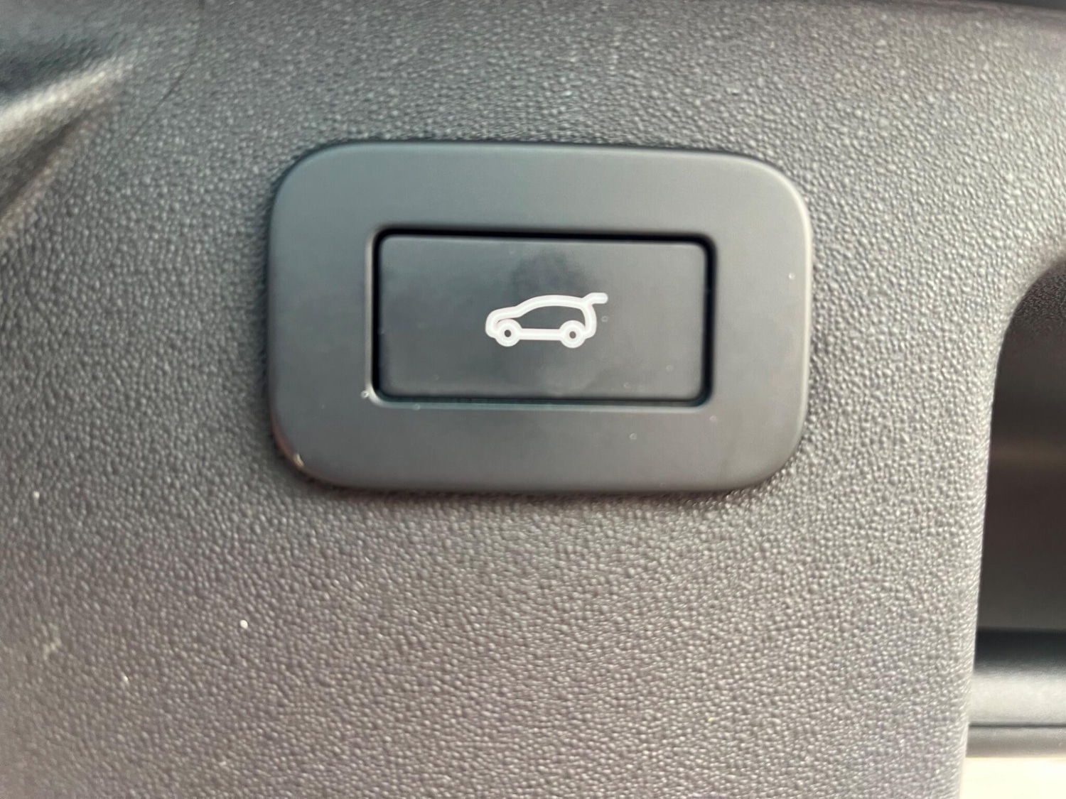 Used Land Rover Discovery Sport for sale - 76484785: Photo 28