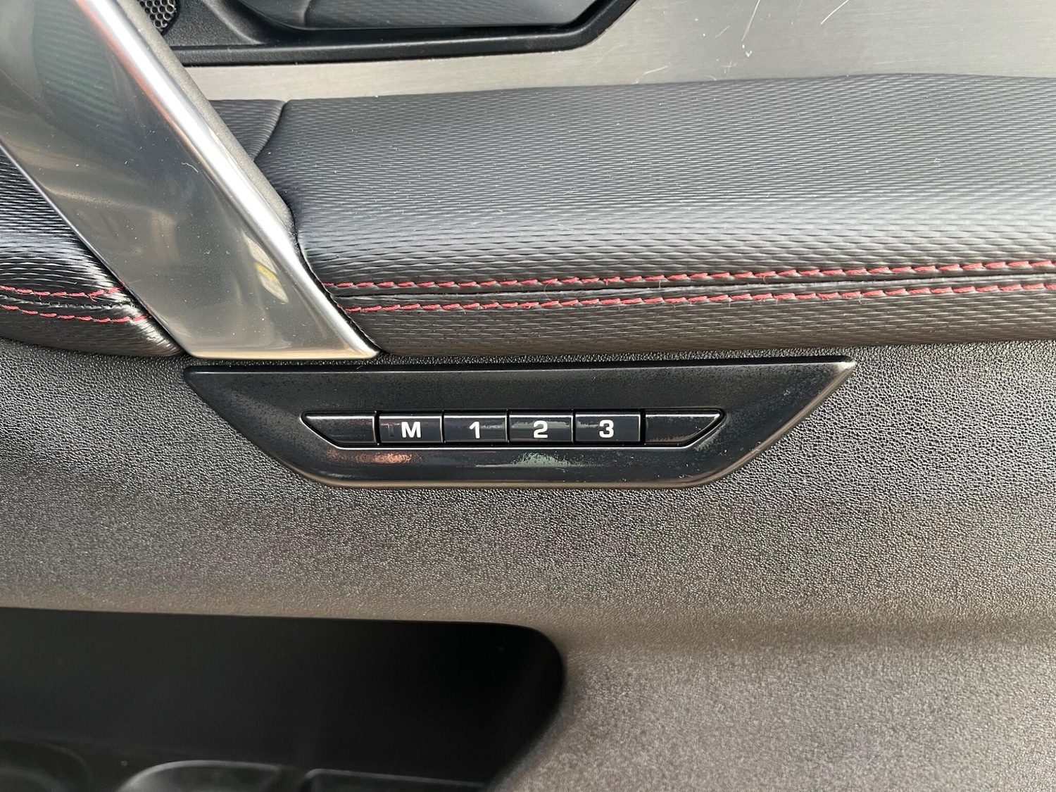 Used Land Rover Discovery Sport for sale - 76484785: Photo 31