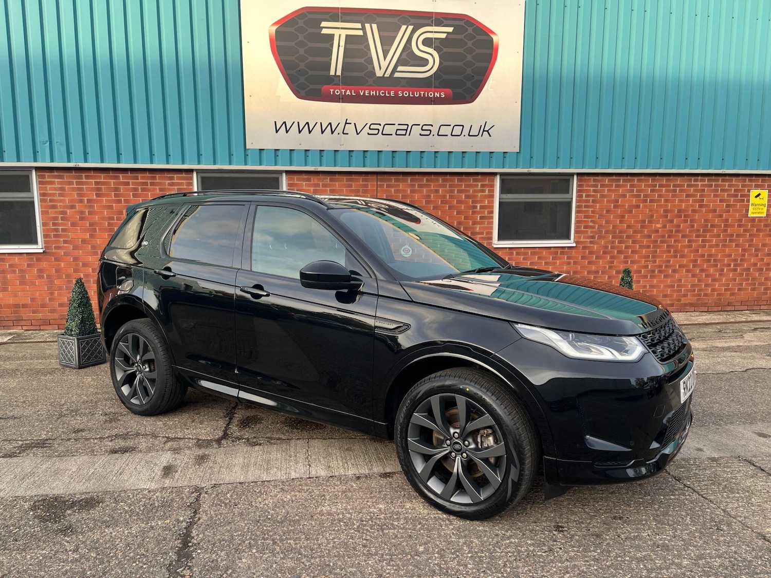 Used Land Rover Discovery Sport for sale - 76484785: Photo 4