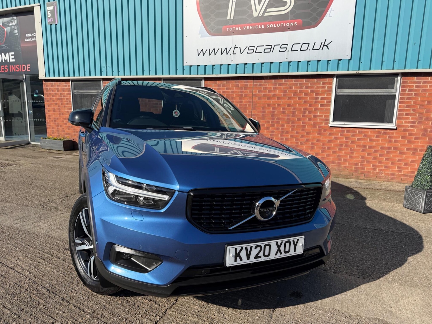 Used Volvo XC40 2020 for sale - 77924764: Photo 3