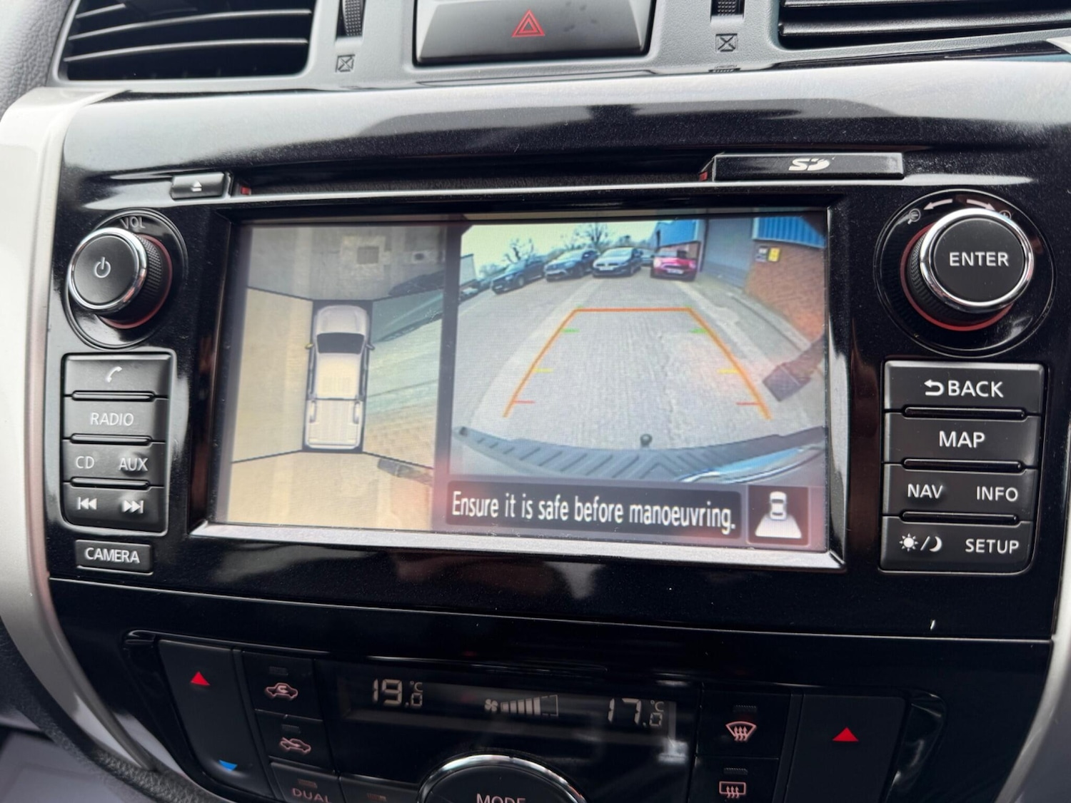 Used Nissan Navara for sale - 78062857: Photo 5