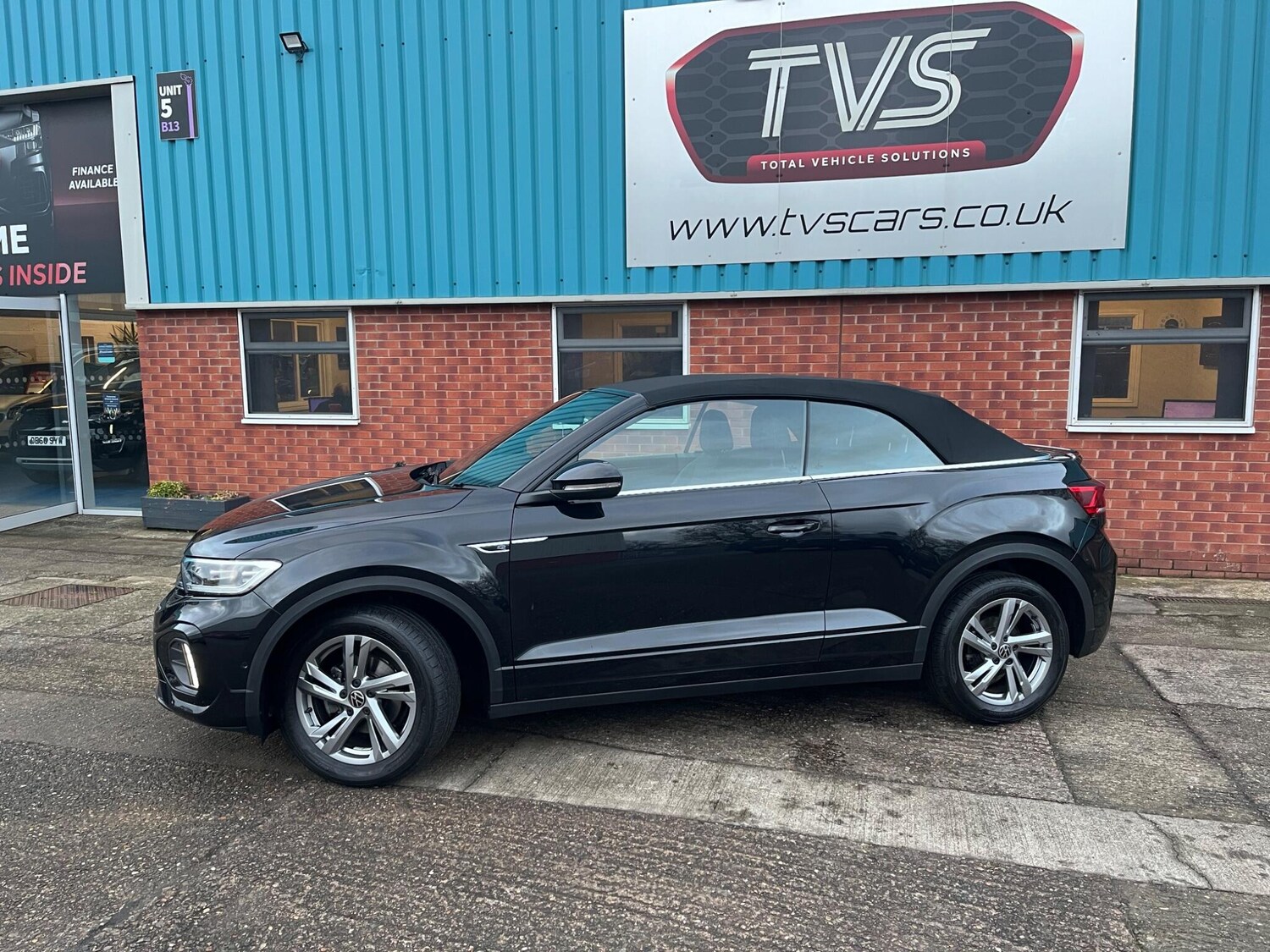 Used Volkswagen T-Roc 2024 for sale - 76715010: Photo 16