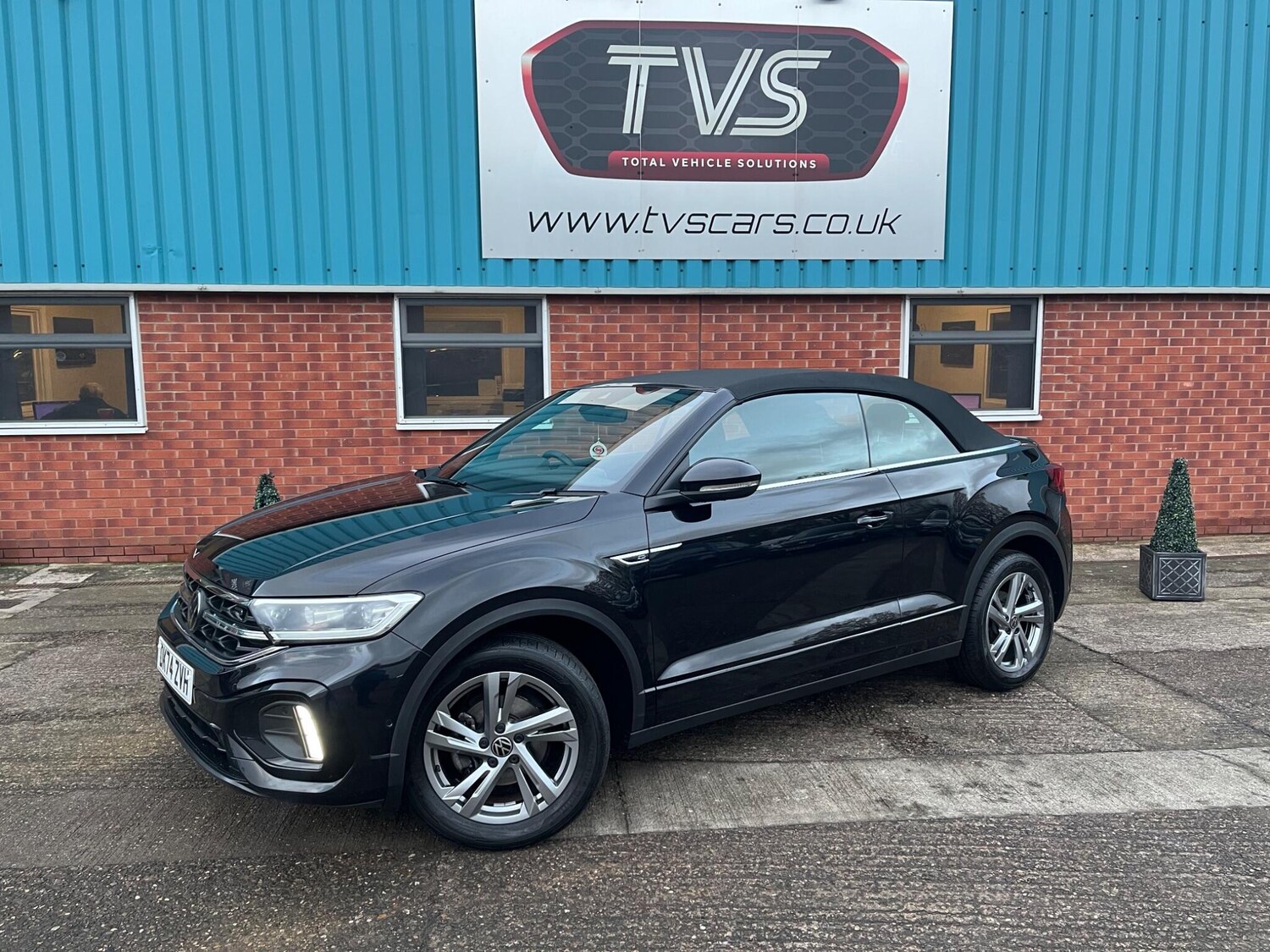 Used Volkswagen T-Roc 2024 for sale - 76715010: Photo 17