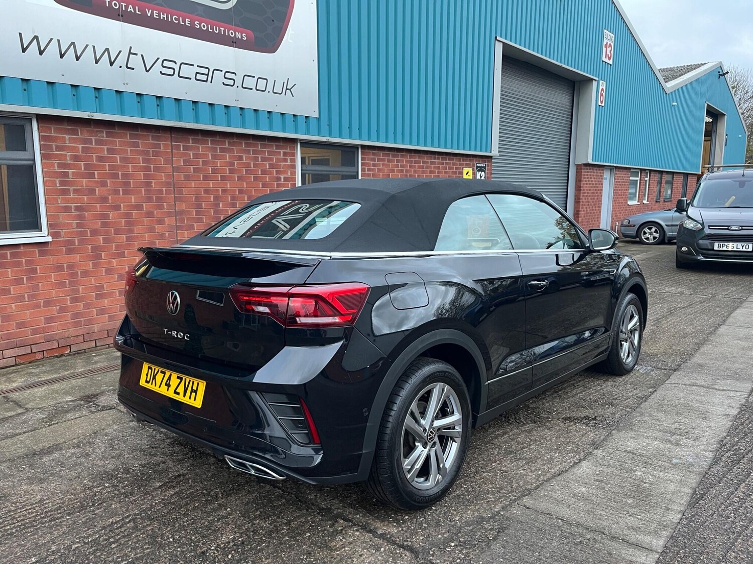 Used Volkswagen T-Roc 2024 for sale - 76715010: Photo 19