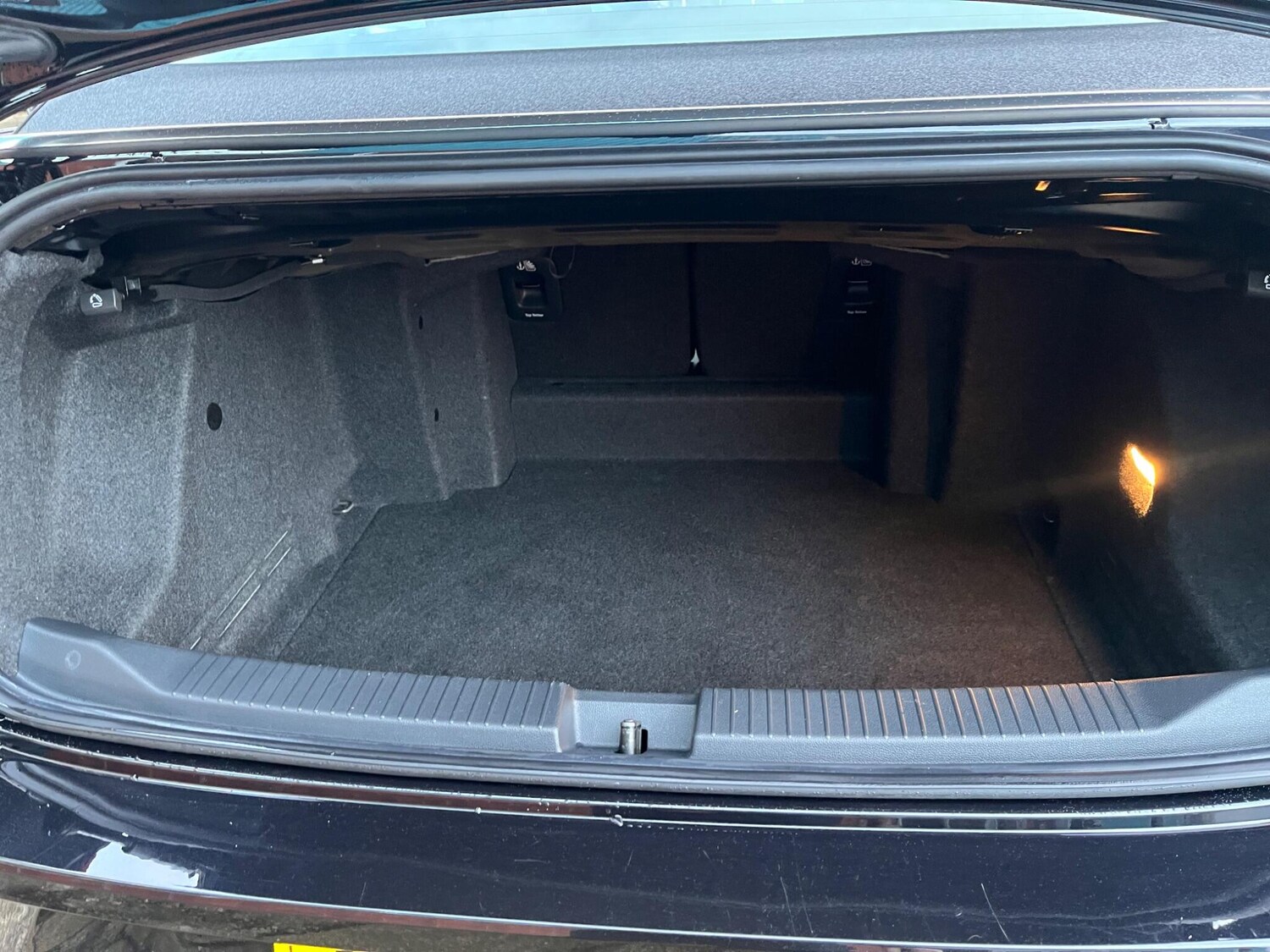 Used Volkswagen T-Roc 2024 for sale - 76715010: Photo 27