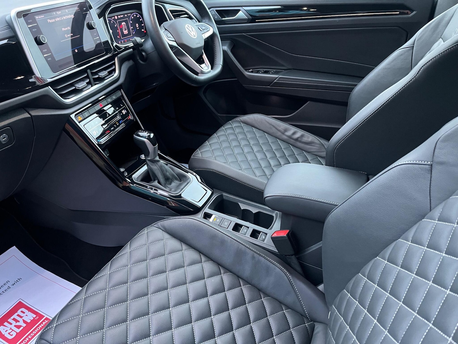 Used Volkswagen T-Roc 2024 for sale - 76715010: Photo 9