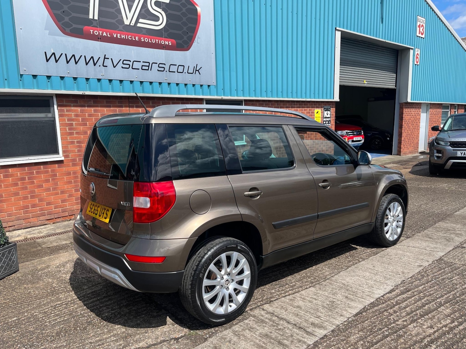 Vehicle 21