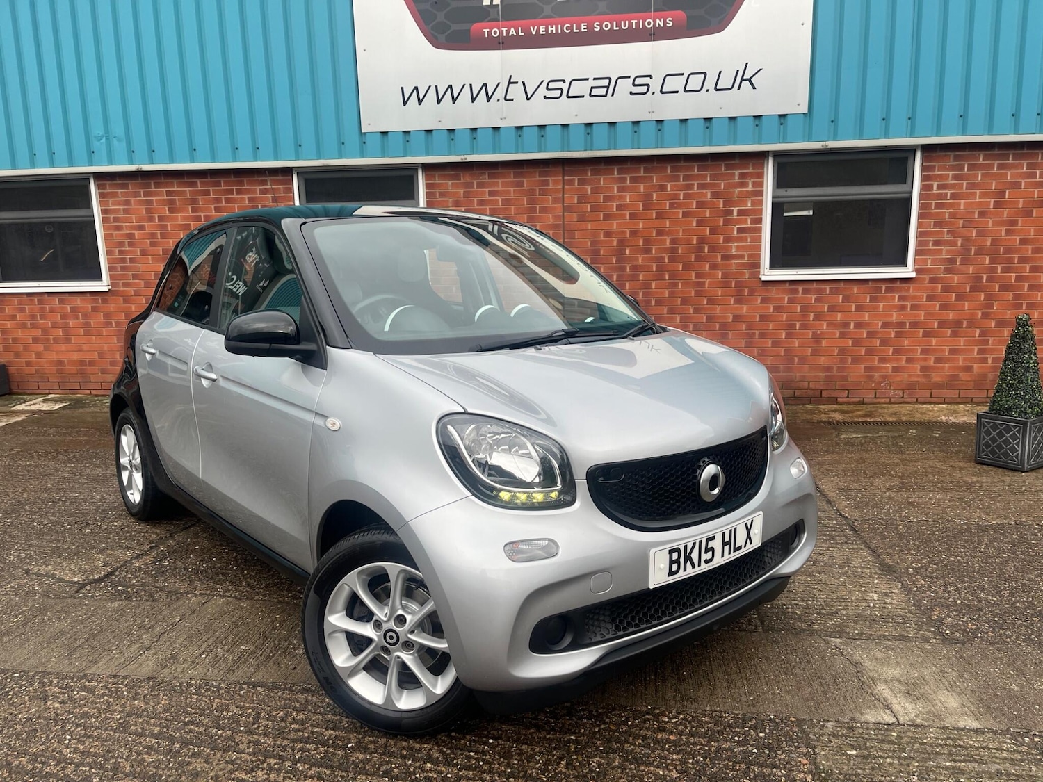 Used smart forfour for sale - 76989887: Photo 2
