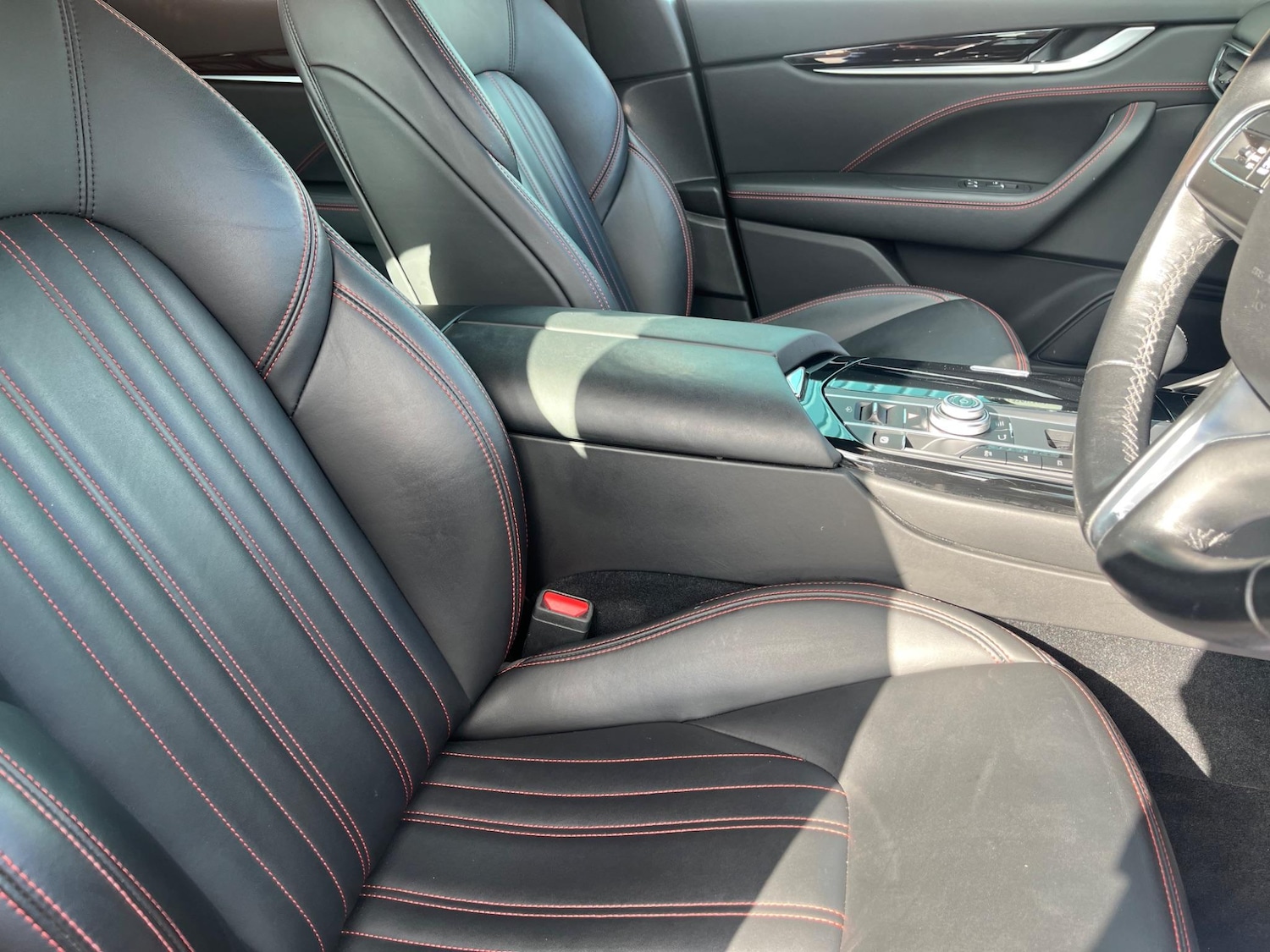 Used Maserati Levante 2017 for sale - 77203788: Photo 12