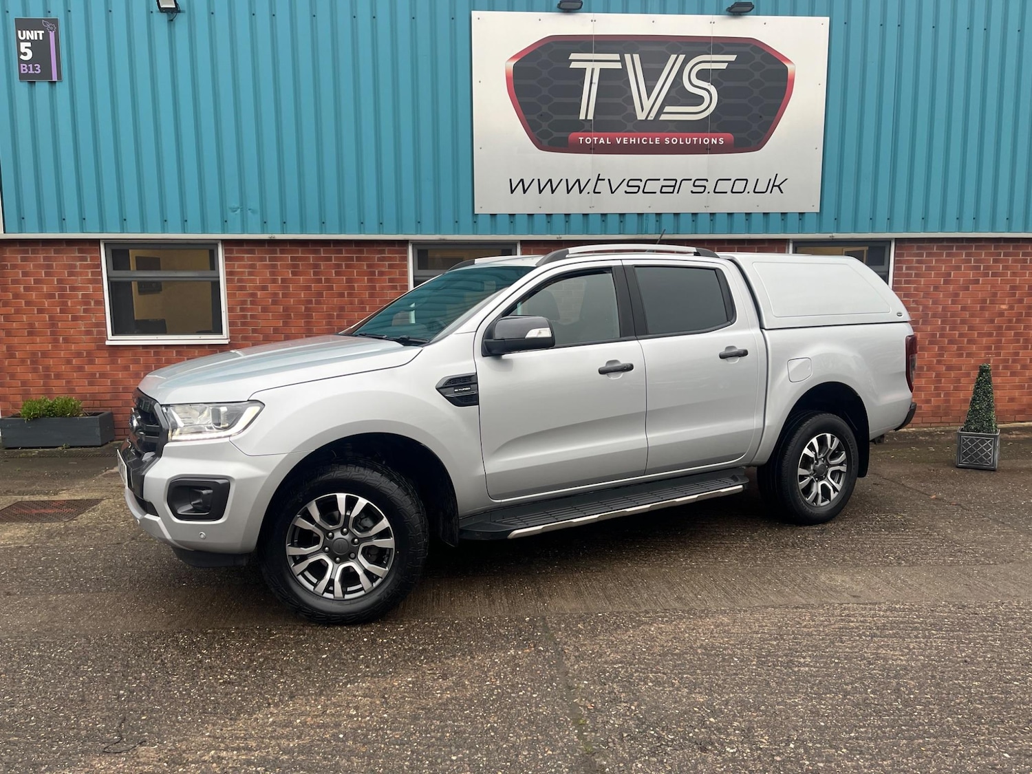 Vehicle 21