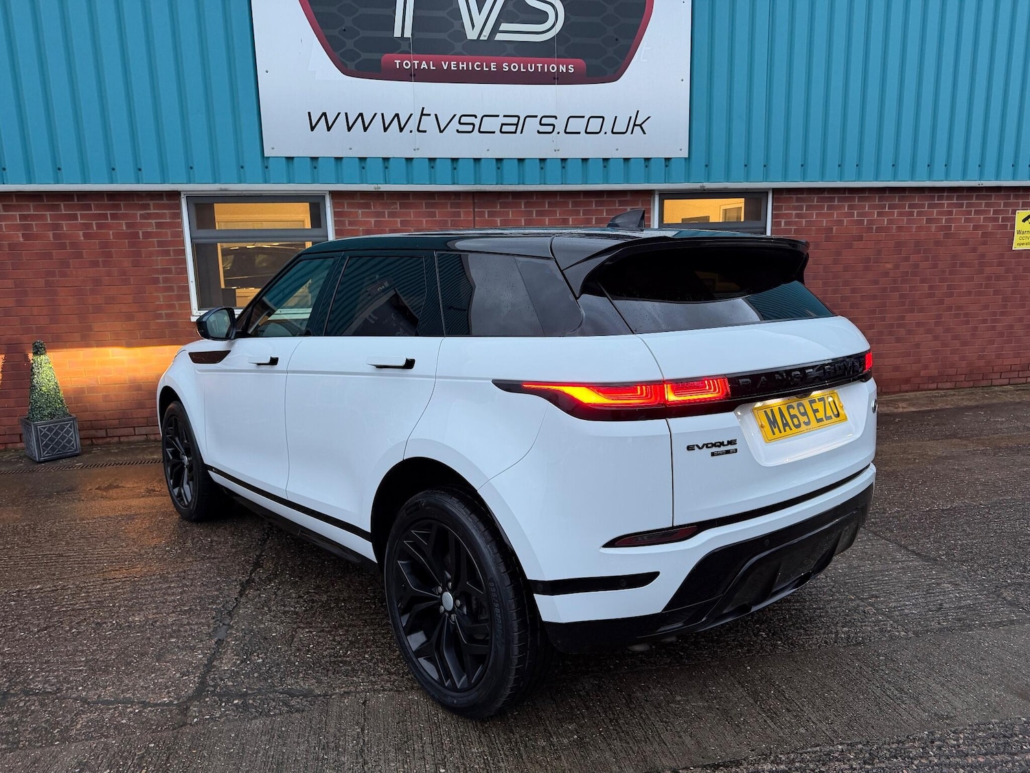 Used Land Rover Range Rover Evoque 2019 for sale - 76886980: Photo 14