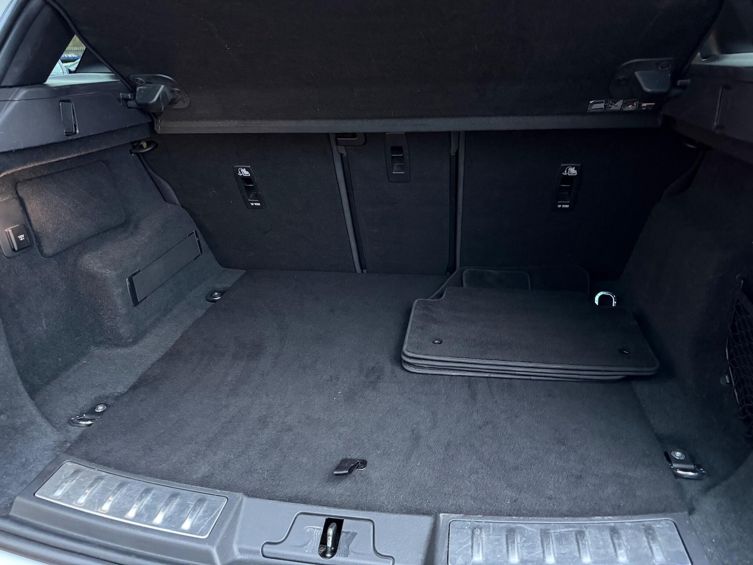 Used Land Rover Range Rover Evoque 2019 for sale - 76886980: Photo 28