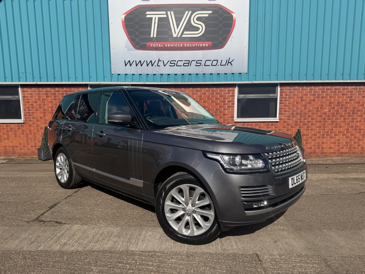 Used Land Rover Range Rover 2015 for sale - 78019070: Photo 1