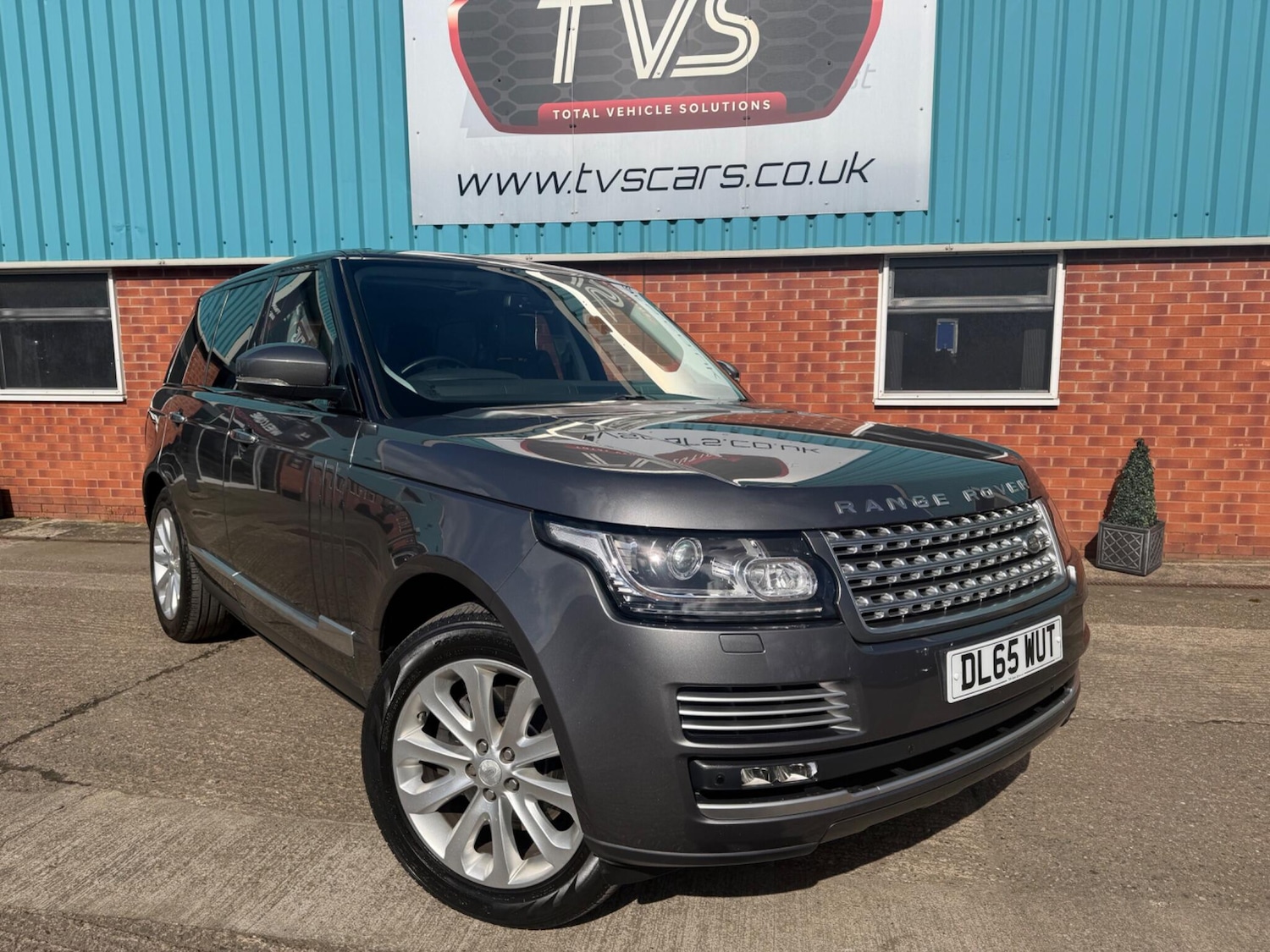 Used Land Rover Range Rover 2015 for sale - 78019070: Photo 2