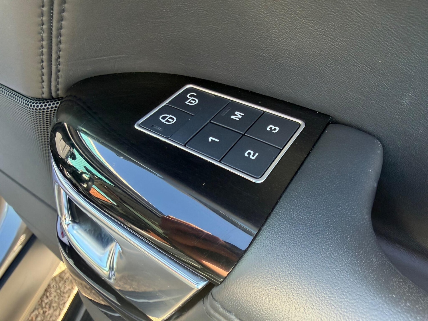 Used Land Rover Range Rover 2015 for sale - 78019070: Photo 35