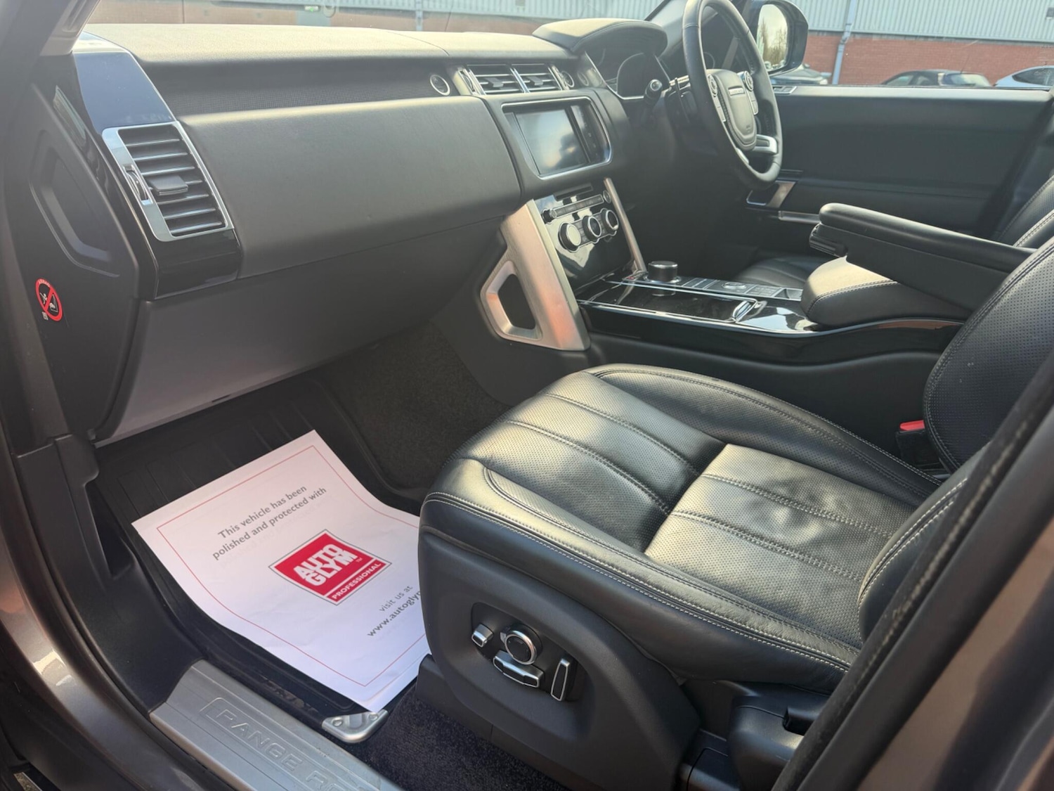 Used Land Rover Range Rover 2015 for sale - 78019070: Photo 9