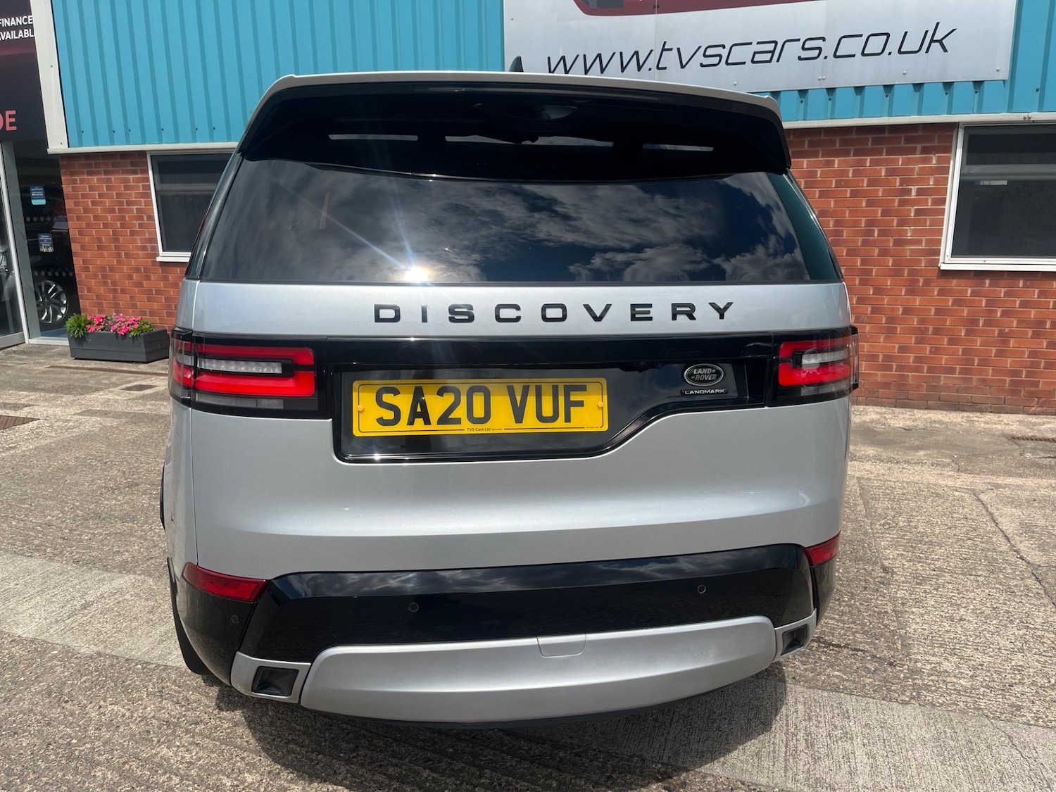 Used Land Rover Discovery 2020 for sale - 76994361: Photo 17