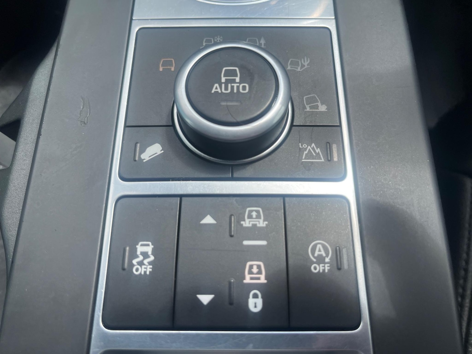 Used Land Rover Discovery 2020 for sale - 76994361: Photo 28