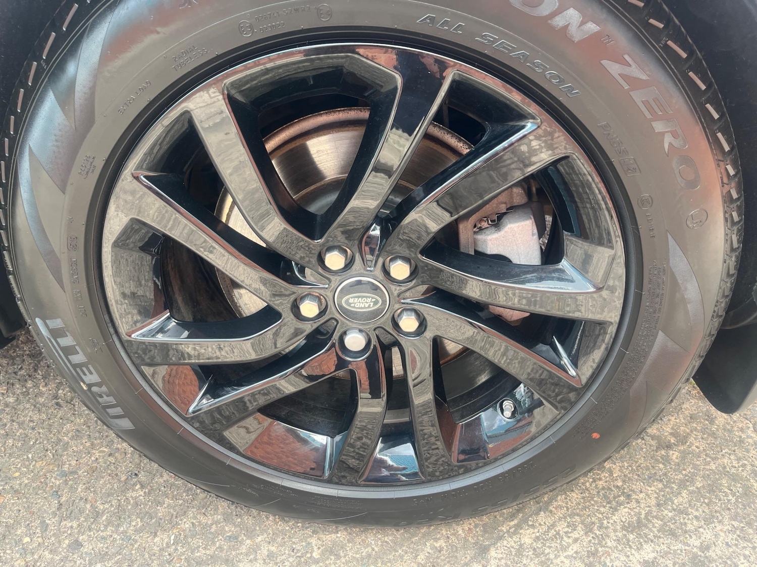 Used Land Rover Discovery 2020 for sale - 76994361: Photo 37